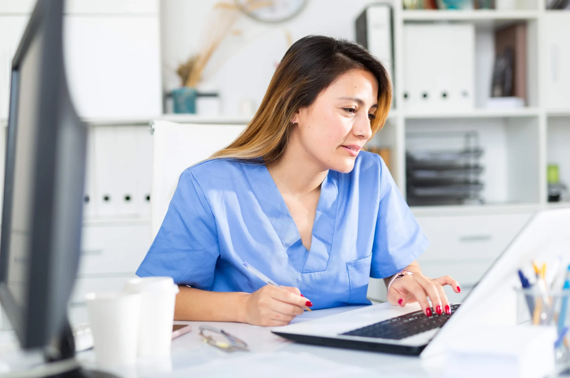 Finding Work as a Nurse in Australia